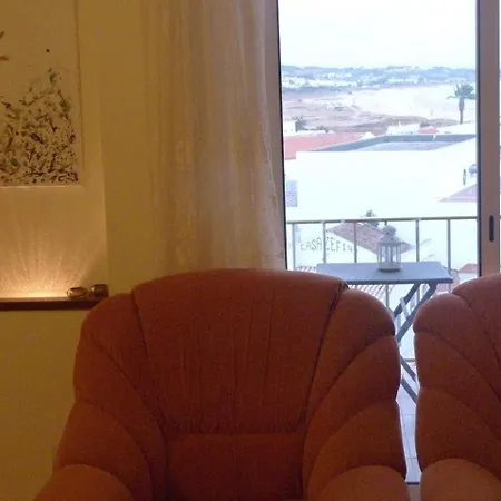 Glory Holiday Apartment *